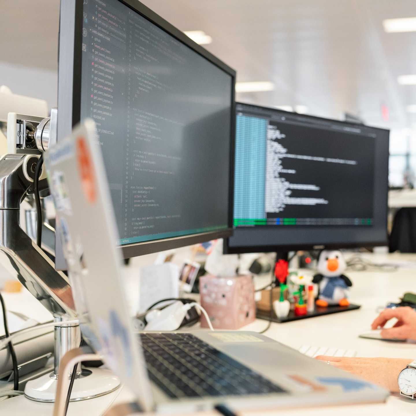 Как внедрить современные технологии в ваши бизнес-процессы